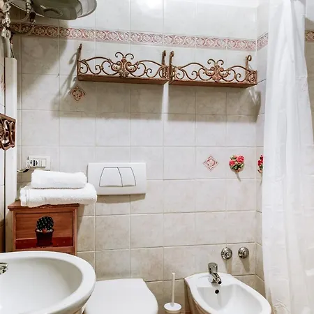 Apartman Guesthost - Borgo Della Posta Monolocale In Centro
